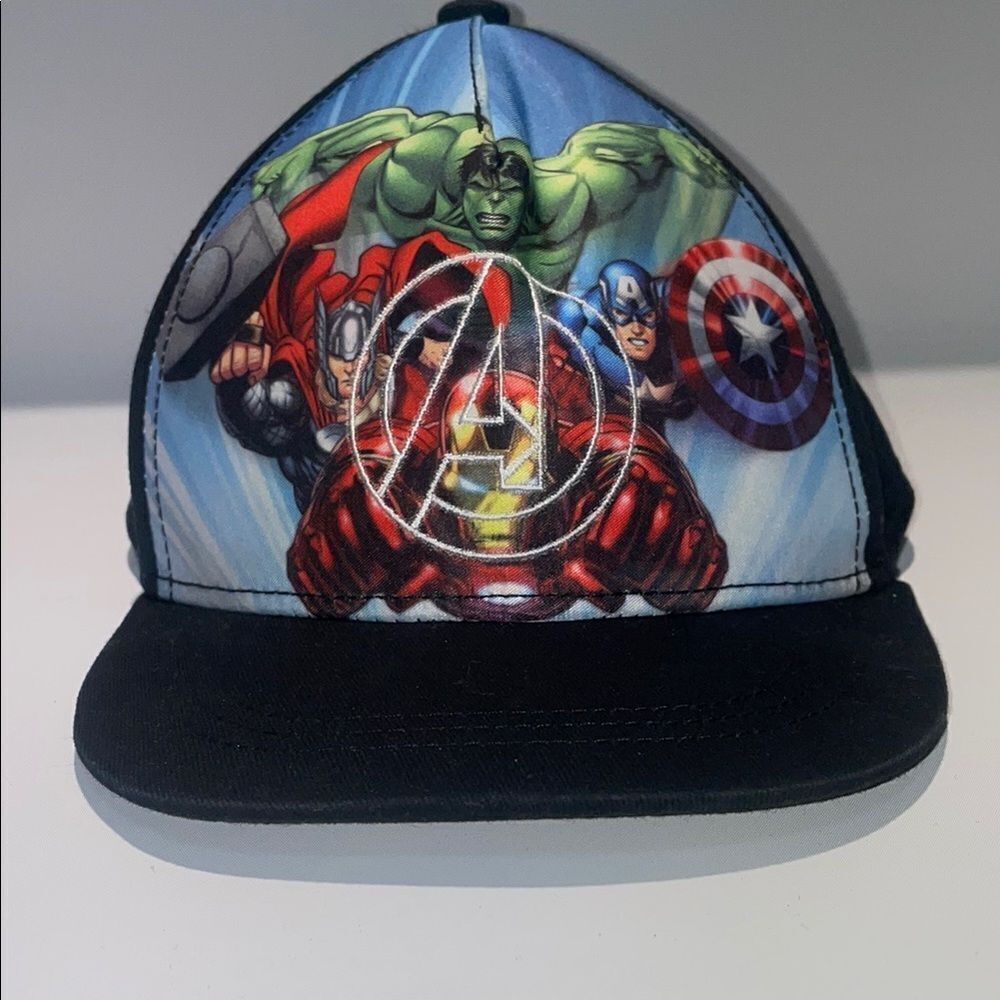 Marvel Avengers Graphic Cap